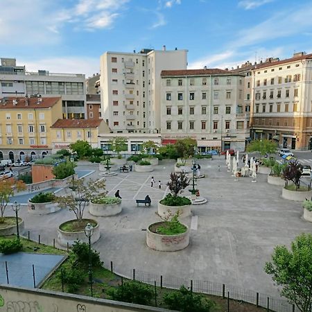 דירות טריאסטה Casa Perugino מראה חיצוני תמונה